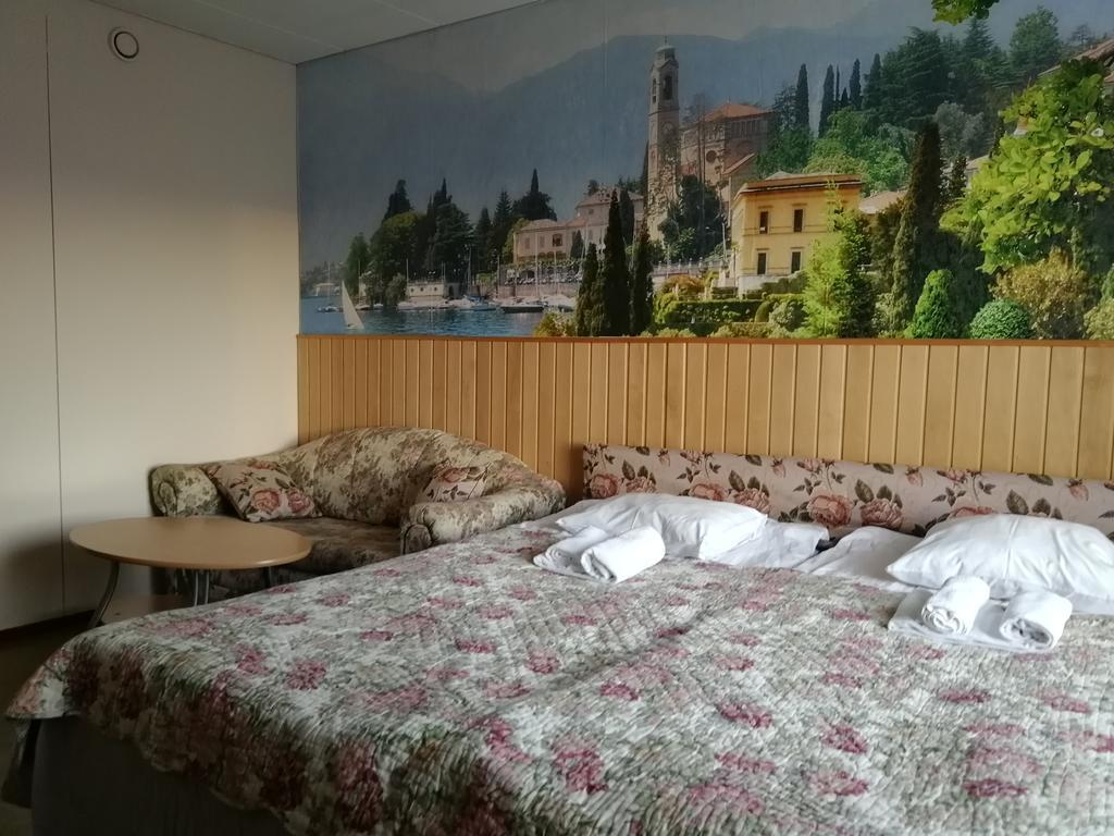Hotel Villa Vanessa Siltakylä Zewnętrze zdjęcie