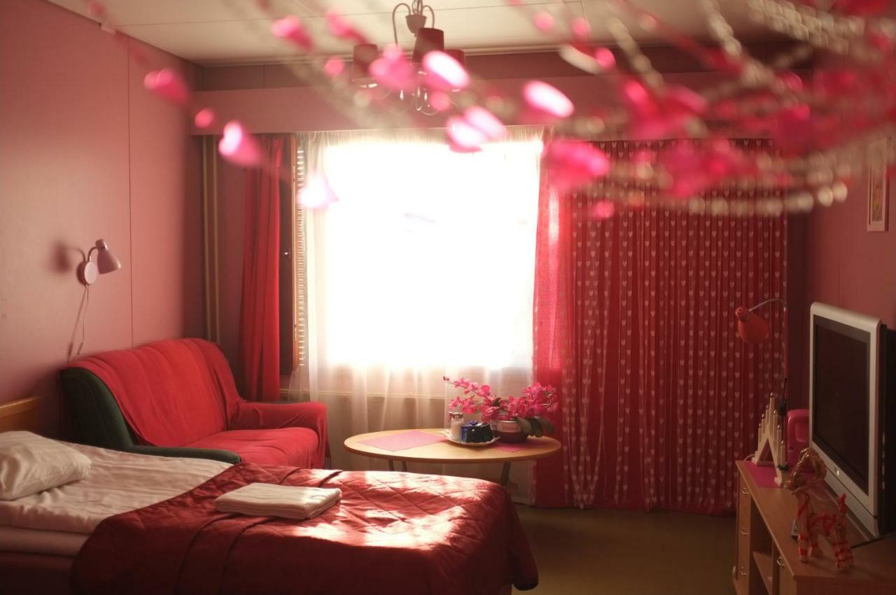 Hotel Villa Vanessa Siltakylä Zewnętrze zdjęcie